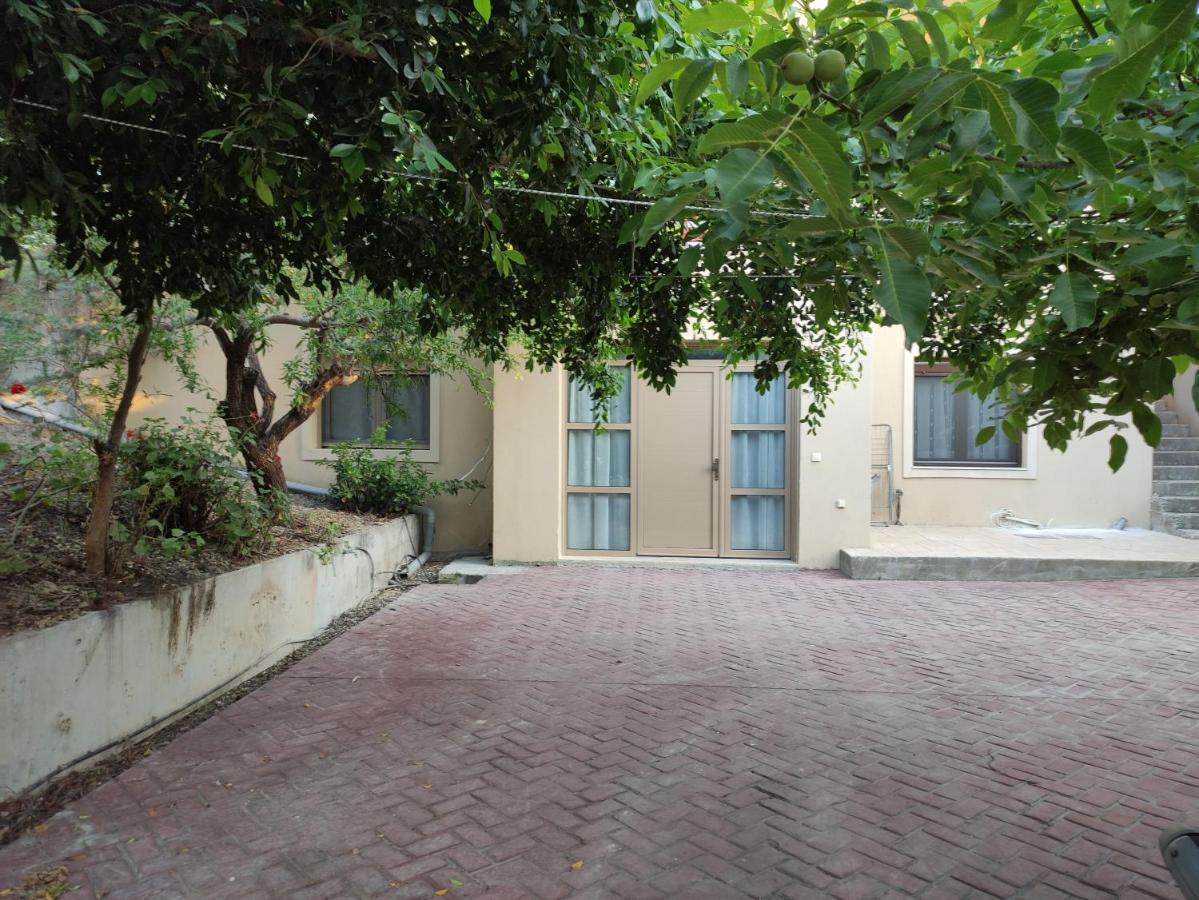 Under The Trees Apartment Heraklion  ภายนอก รูปภาพ